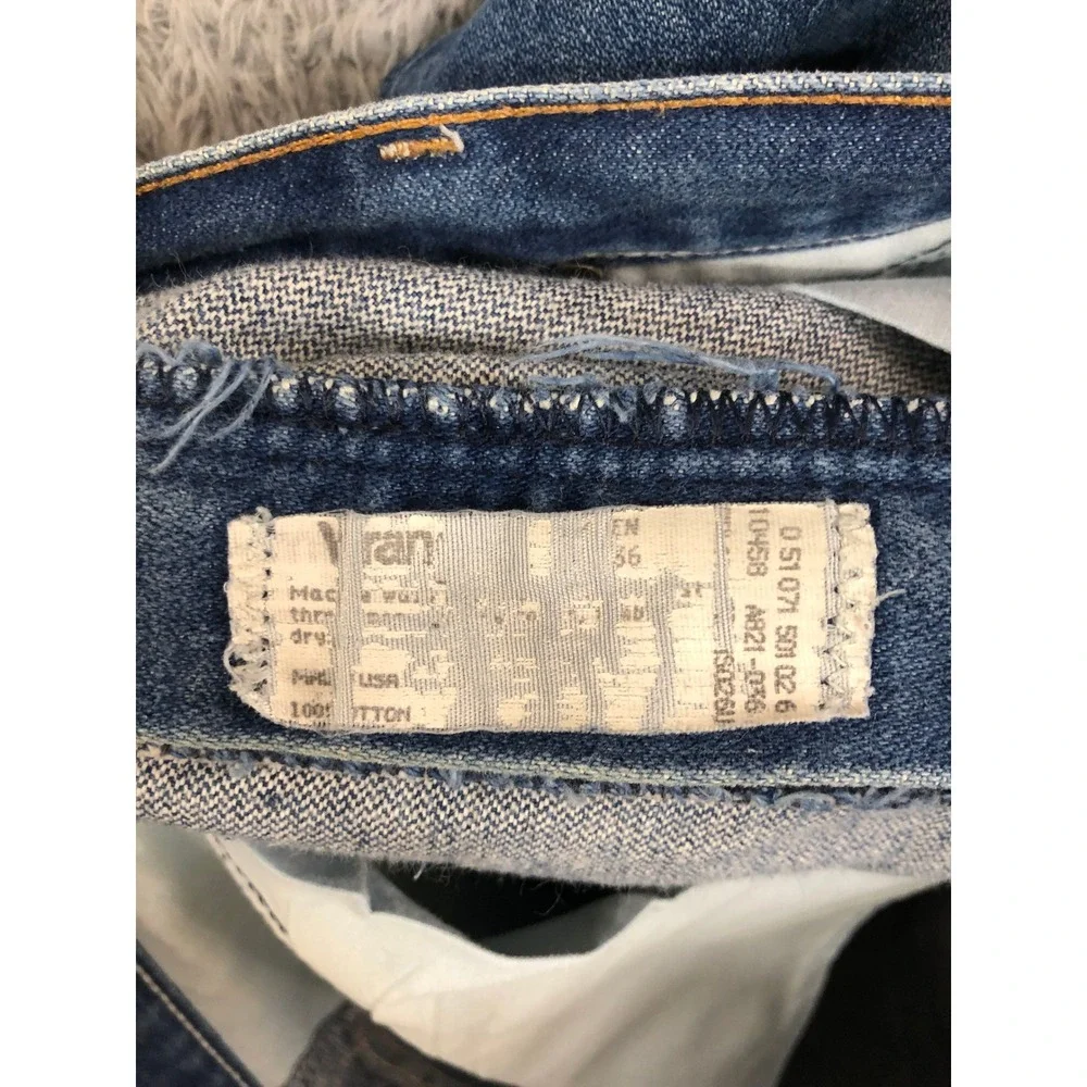 VTG Wrangler Jeans Men 34x36 Blue Straight Leg Made in USA Distressed Denim